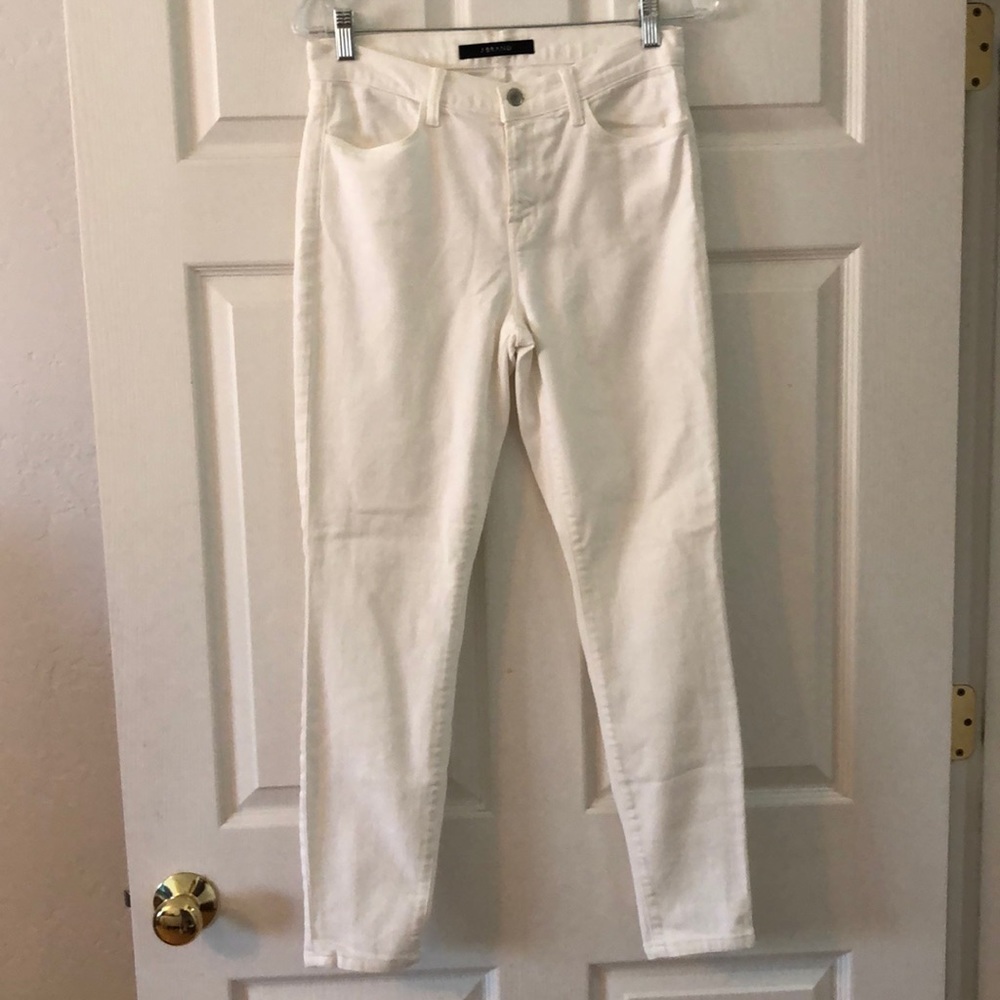 White Joe’s Skinny Ankle Jeans